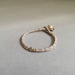 TINY CLASSIC BRACELET – nude and beige