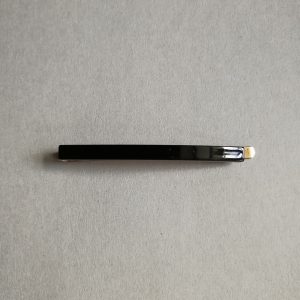Hair clip black